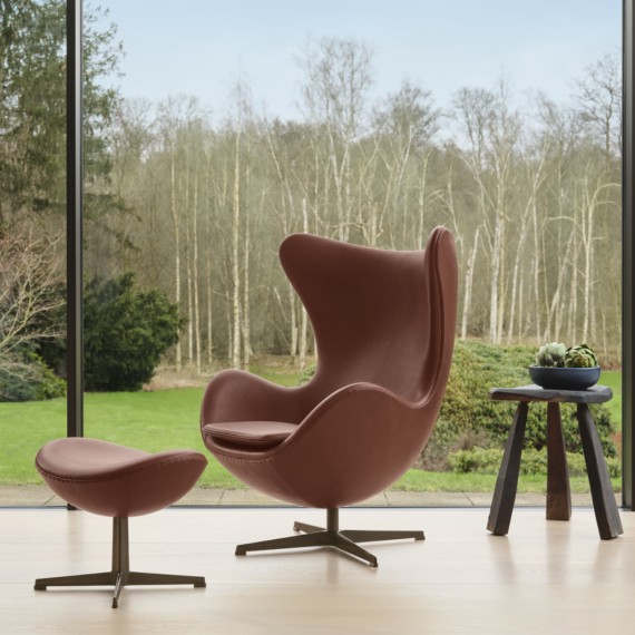 Fritz Hansen EGG ANNIVERSAIRE + OTTOMAN 
