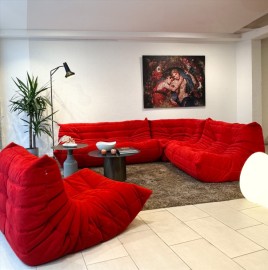 ENSEMBLE TOGO ALCANTARA ROUGE Ligne Roset