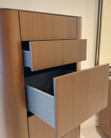 CHIFFONNIER PARABOLE Ligne Roset