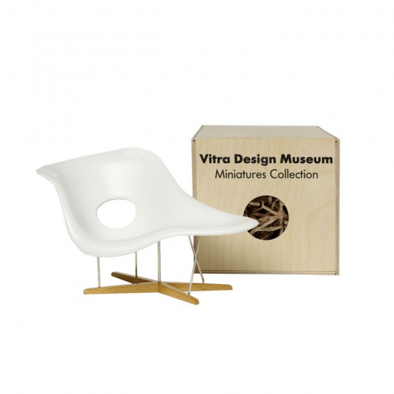 Vitra Miniature La Chaise 